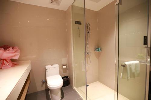 city comfort inn dongan avenue county government