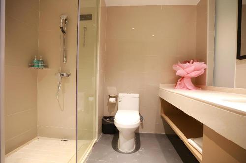 city comfort inn dongan avenue county government