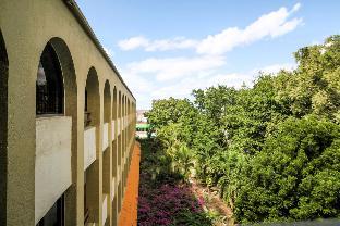 suites colonial