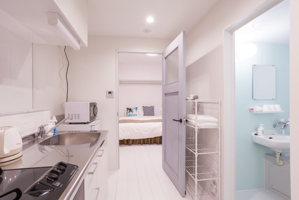 condominium resort naha living inn asahibashi ekimae annex