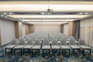 borrman hotel changsha west bus station lugu