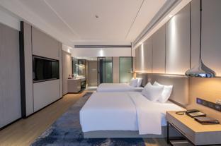 borrman hotel changsha west bus station lugu