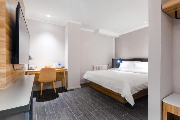 hanting premium beijing east gate of tsinghua uni