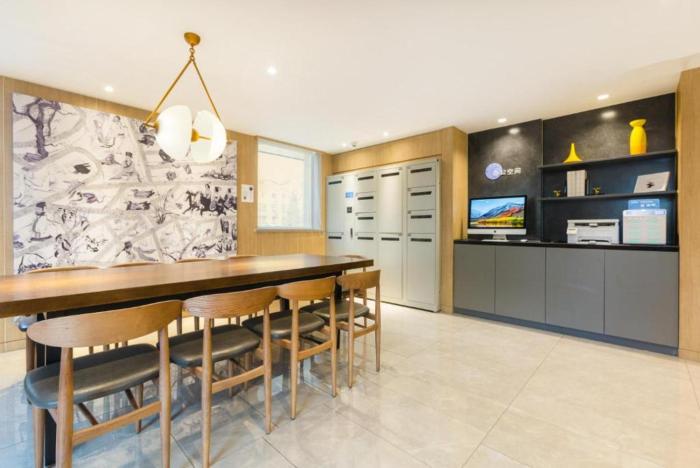 hanting premium beijing east gate of tsinghua uni