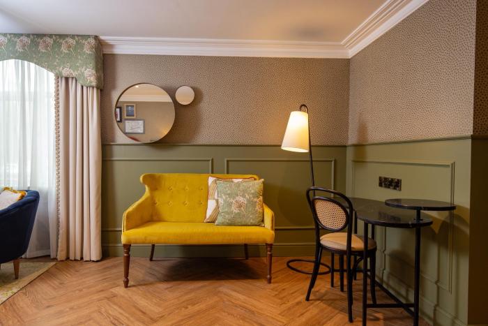 elmbank york tapestry collection by hilton