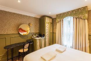 elmbank york tapestry collection by hilton
