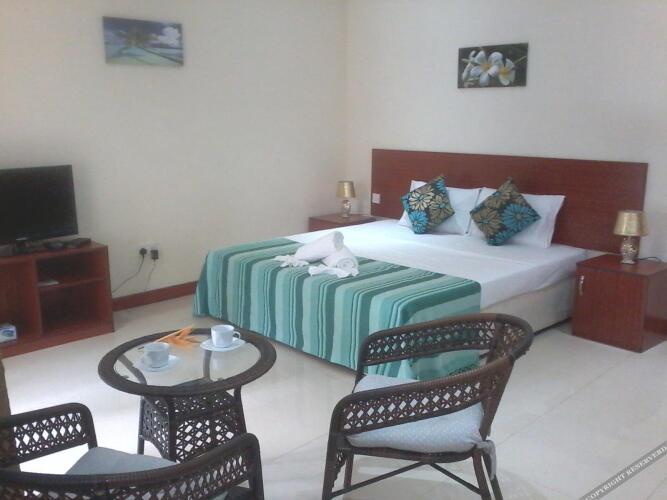 precious residence c self catering studio