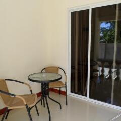 precious residence c self catering studio