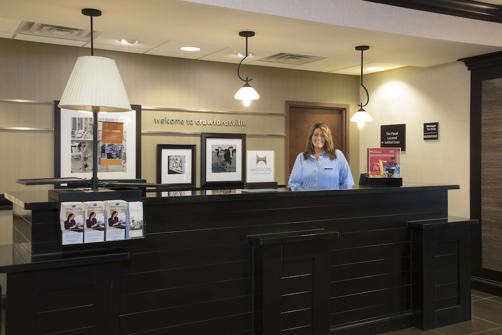hampton inn and suites crawfordsville