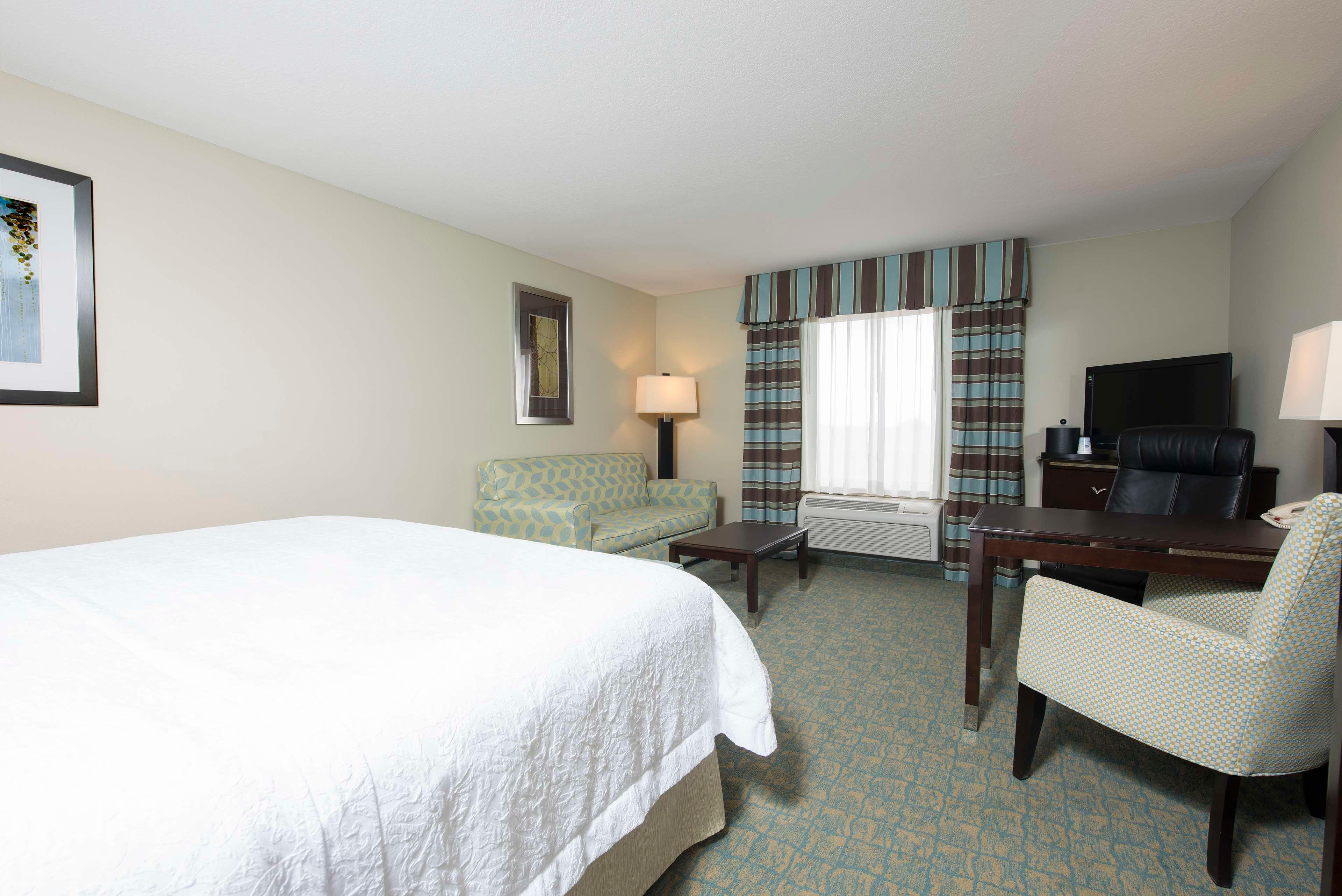 hampton inn and suites crawfordsville