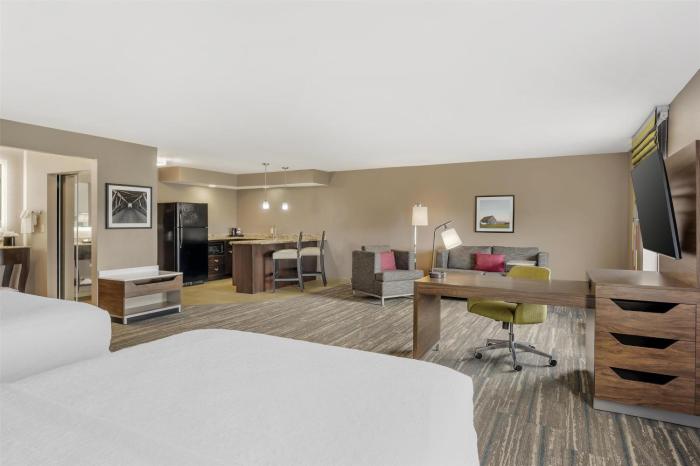 hampton inn and suites crawfordsville