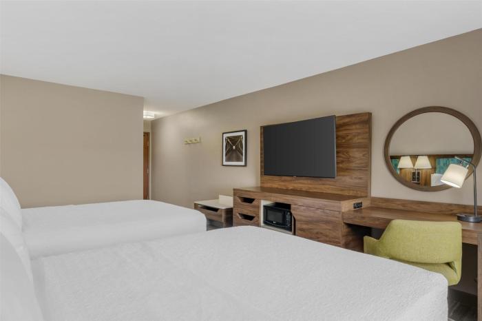 hampton inn and suites crawfordsville