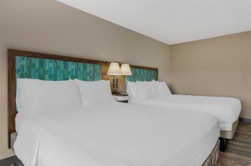 hampton inn and suites crawfordsville