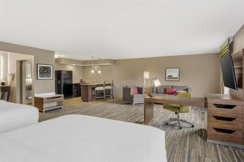 hampton inn and suites crawfordsville