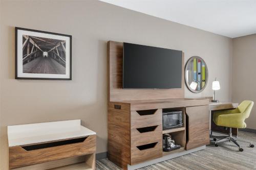 hampton inn and suites crawfordsville