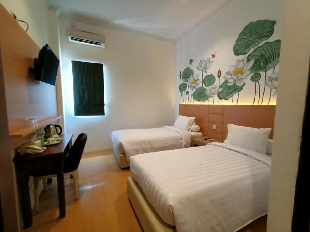 front one green boutique hotel abepura