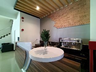 front one green boutique hotel abepura