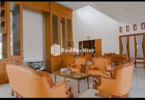 reddoorz at daffi araya