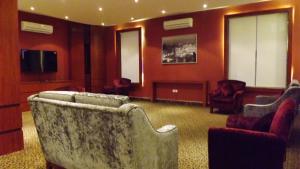 taleen almasif hotel apartments