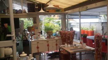 mitchells guesthouse