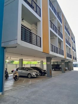 chanapat apartment
