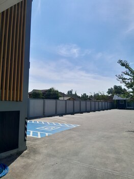 chanapat apartment