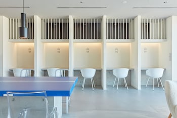 rembrandt cabin shinjuku shin okubo