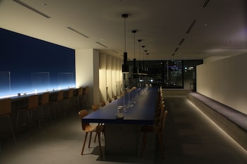 rembrandt cabin shinjuku shin okubo