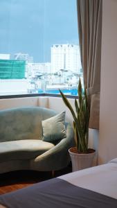 bros hotel