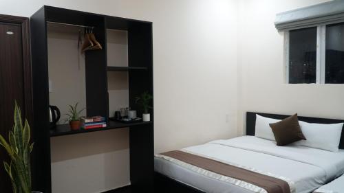 bros hotel