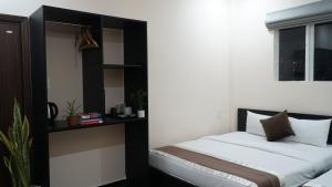 bros hotel