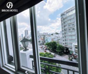 bros hotel