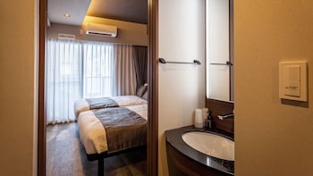 kariyushi condominium grandstay asahibashiekimae