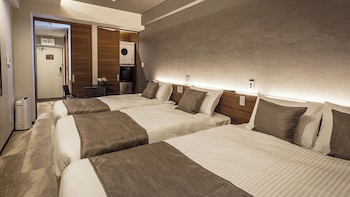 kariyushi condominium grandstay asahibashiekimae