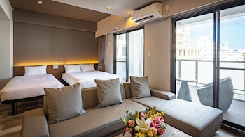 kariyushi condominium grandstay asahibashiekimae