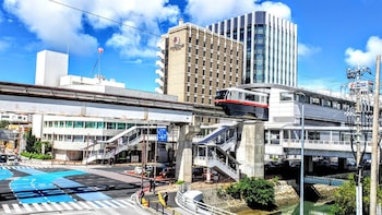 kariyushi condominium grandstay asahibashiekimae