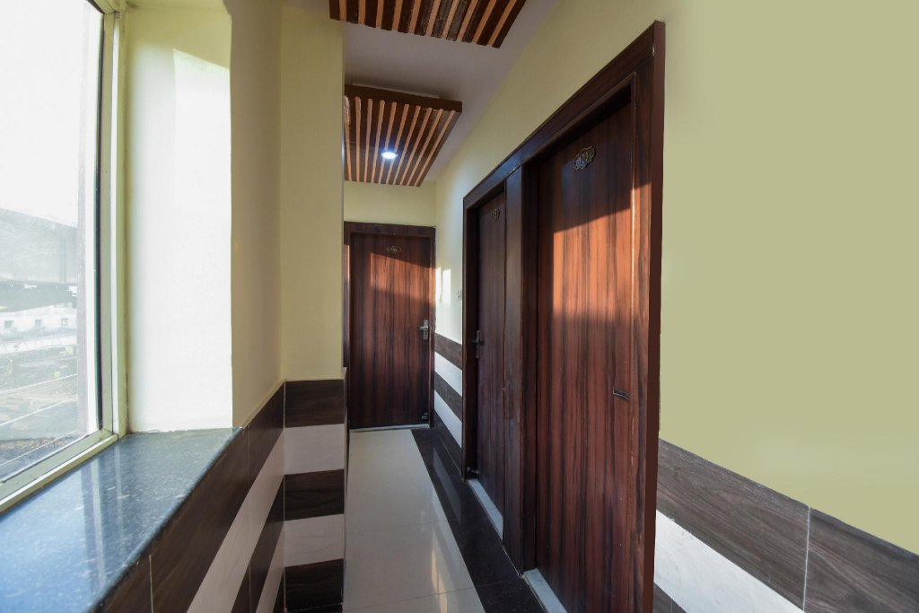 Hr Rama Palace,Haridwar>>Dehradun,2 star