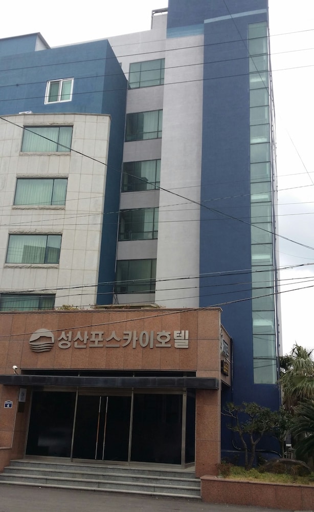 seongsanpo sky hotel