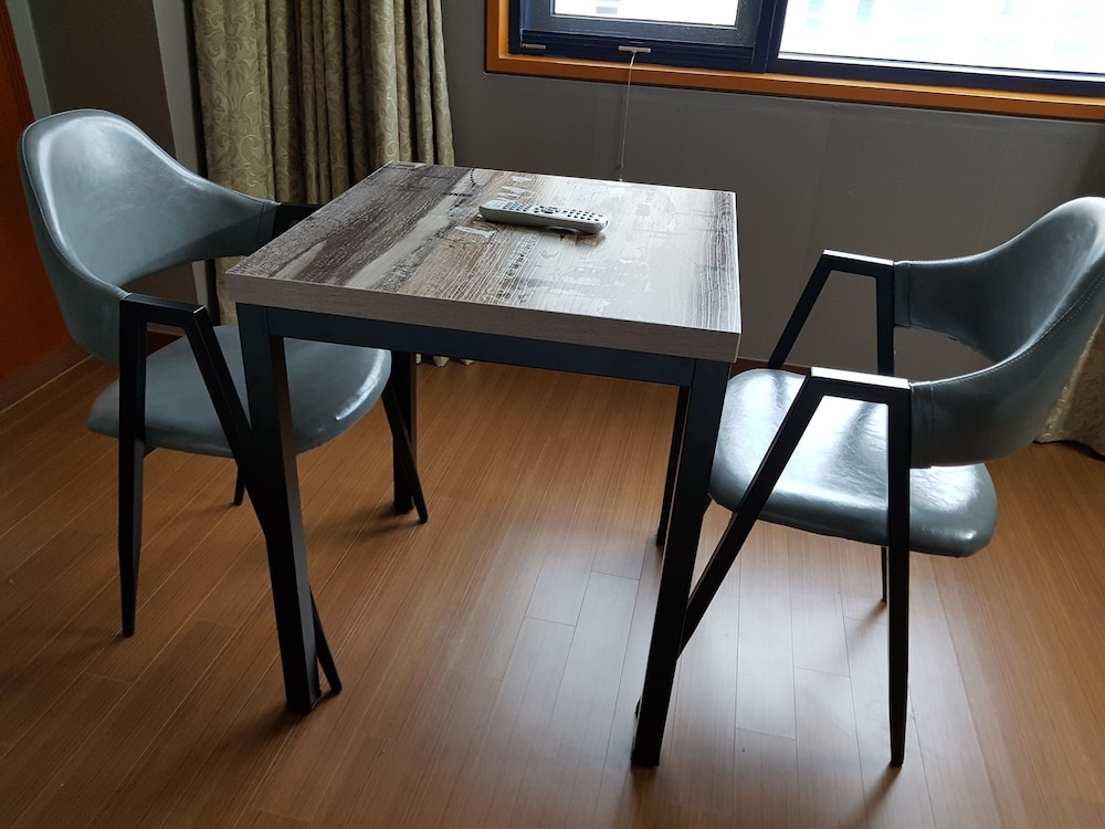 seongsanpo sky hotel