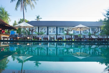 royal regantris villa karang