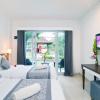 royal regantris villa karang