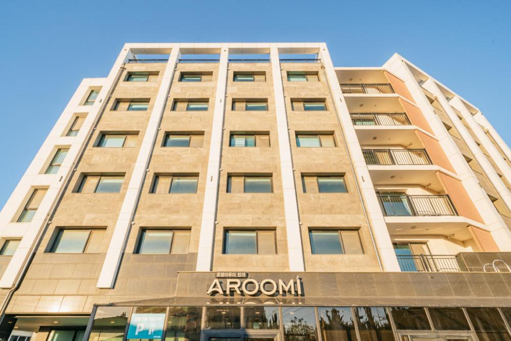 aroomi hotel hyupjae