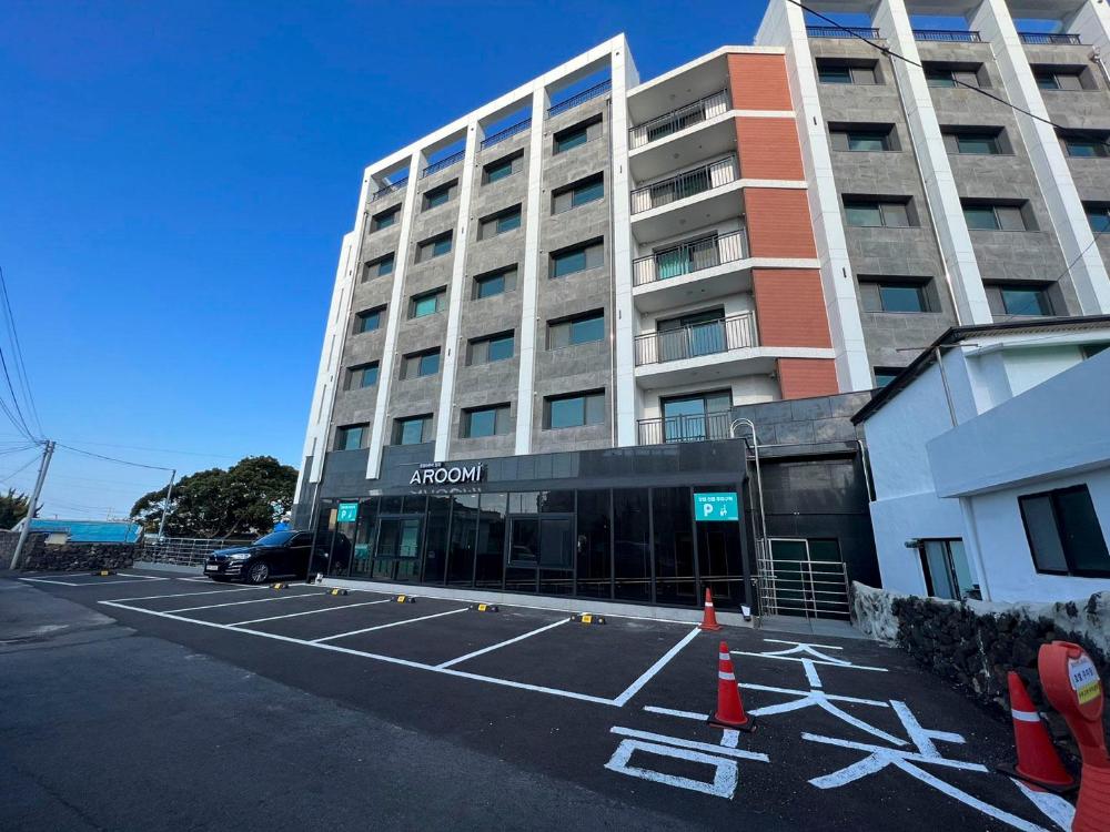 aroomi hotel hyupjae