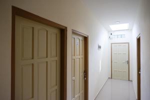 reddoorz near ambarrukmo plaza mall
