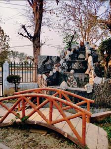 hotel corbett regency