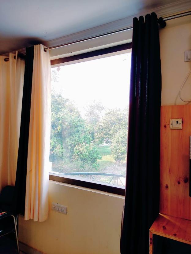 hotel corbett regency