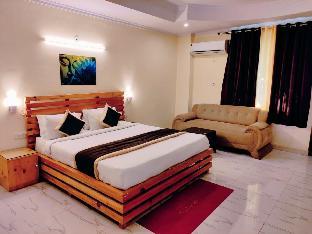 hotel corbett regency