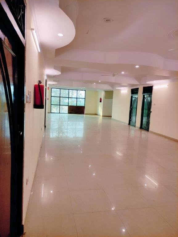 hotel corbett regency