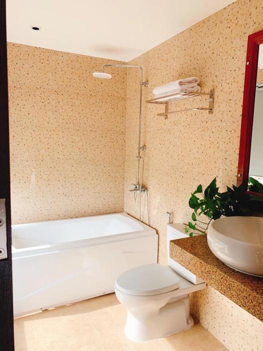 the shine hotel da nang