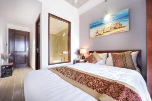the shine hotel da nang
